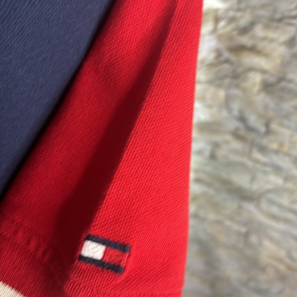 Tommy Hilfiger Custom Fit Size: Small - image 5